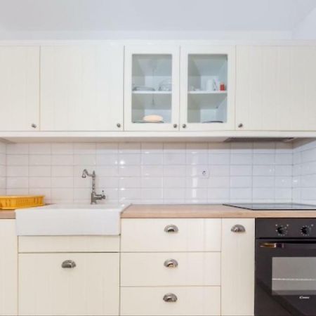 Apartmani Paradise ペトルチャネ エクステリア 写真